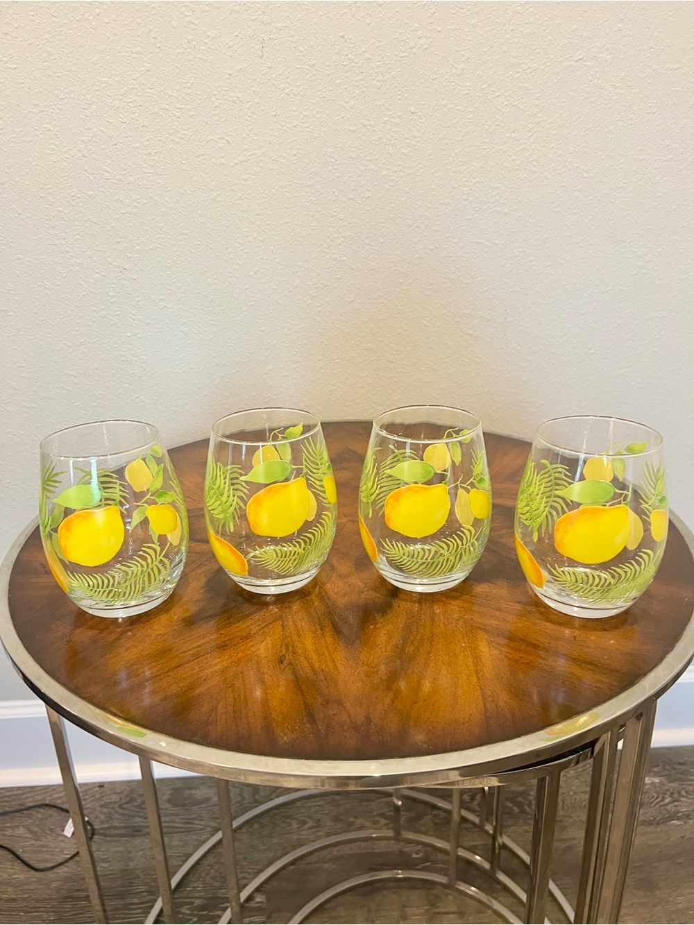 Yellow Lemon Stemless Wine Glasses 16 Ounce  - Set of 4  Excellent Condition